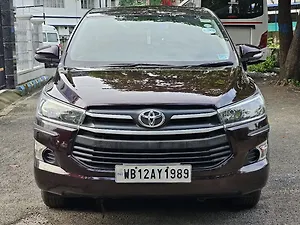 Second Hand टोयोटा इनोवा क्रिस्टा 2.4 g 7 सीटर [2016-2017] in कोलकाता