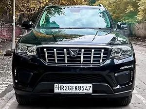 Second Hand Mahindra Scorpio Z4 Petrol MT 7 STR [2022] in Delhi