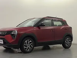 Second Hand Mahindra XUV300 AX5L 1.2 Petrol AT in Ghaziabad