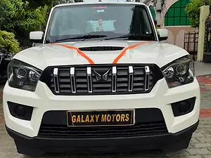 Second Hand Mahindra Scorpio S7 120 2WD 7 STR in Varanasi