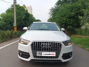 Second Hand ऑडी q3 2.0 tdi बेस ग्रेड in लुधियाना