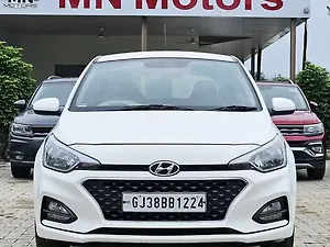 Second Hand हुंडई एलीट i20 मैग्ना प्लस 1.4 crdi in अहमदाबाद