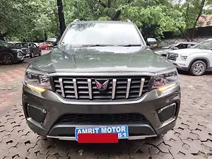 Second Hand Mahindra Scorpio Z6 Diesel MT 2WD 7 STR in Kolkata