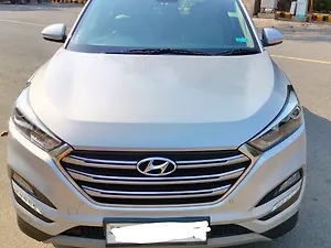 Hyundai Tucson 2WD AT GLS Diesel