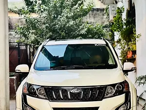 Mahindra XUV500 W10 1.99