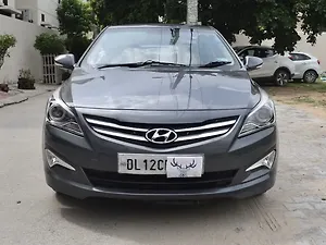Hyundai Verna 1.6 VTVT SX AT