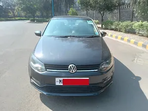 Volkswagen Polo Comfortline 1.2L (P)