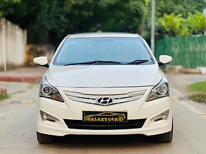 Hyundai Verna 1.6 VTVT SX