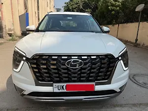 Hyundai Alcazar Platinum (O) 7 Seater 2.0 Petrol AT