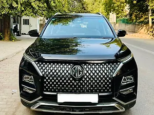 MG Hector Savvy Pro 1.5 Turbo Petrol CVT [2023]