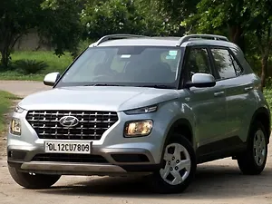 Hyundai Venue S 1.2 Petrol