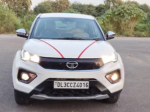 Tata Nexon XE