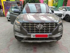 Hyundai Venue S 1.2 Petrol