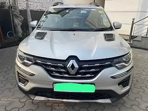 Renault Triber RXE