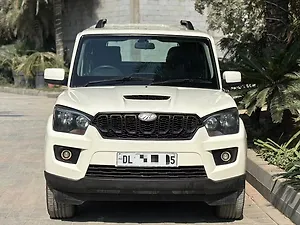 Mahindra Scorpio S5