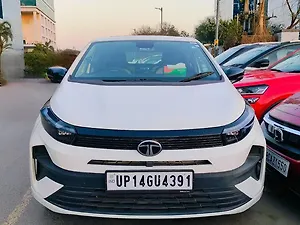 Tata Altroz Pure S Petrol 1.2L Manual