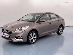 Hyundai Verna SX Plus 1.6 CRDi AT