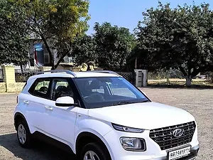 Hyundai Venue S 1.2 Petrol