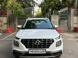 Hyundai Venue S 1.2 Petrol