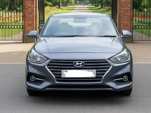 Hyundai Verna SX (O)1.6 VTVT