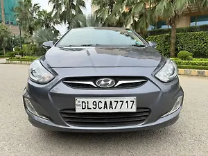 Hyundai Verna 1.6 VTVT SX AT