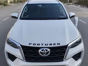 Toyota Fortuner 4x2 2WD Petrol 2.7L Automatic