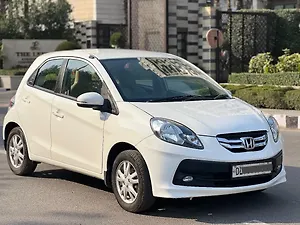 Honda Brio VX AT