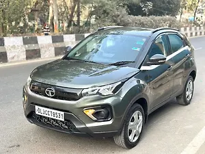 Tata Nexon XMA (S) [2020-2023]