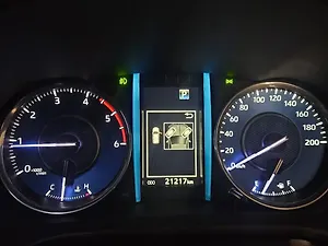 Toyota Fortuner 4x2 AT