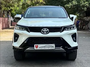 Toyota Fortuner 4X2 2WD Diesel Turbo Automatic Dual Tone