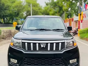 Mahindra Bolero N8