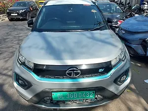 Tata Nexon EV XZ Plus LUX