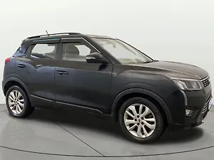 Mahindra XUV300 W8 1.2 Petrol [2019]