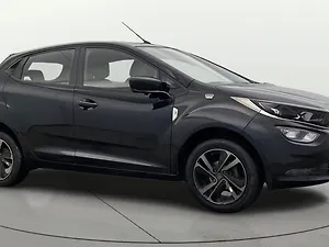 Tata Altroz XZ Plus Petrol Dark Edition [2021-2023]