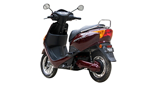 battery scooty on road price