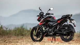 tvs apache price 2019
