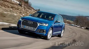 Audi SQ7 Images