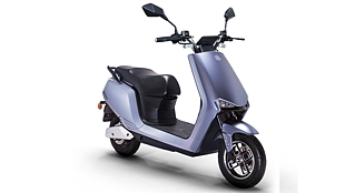 best scooty in 60000