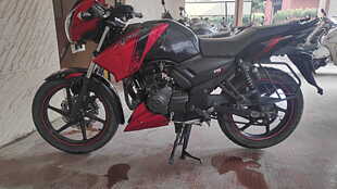 2 Verified Used Tvs Apache Rtr 160 Bikes In Pune Bikewale