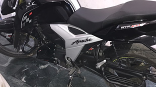 TVS Apache RTR 160 4V Dual Disc - ABS - Without Connectivity [2022]
