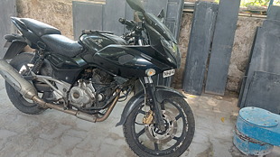 pulsar 220 old bike