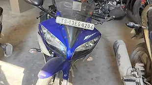 Yamaha YZF R15 [2011-2018] V 2.0