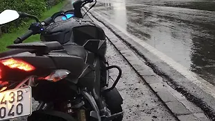 Bajaj Pulsar NS200 Single Channel ABS