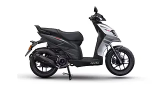 えみ Aprilia RS 660 Bike Price in Panaji - On road & Ex showroom