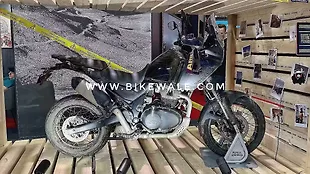 रॉयल एनफ़ील्ड
 हिमालयन 750