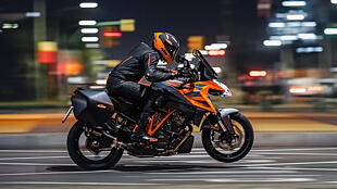 KTM 1290 Super Duke GT updated for 2022