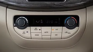Maruti Suzuki Ertiga AC Controls Maruti Suzuki Ertiga AC Controls