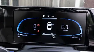 Hyundai Verna Instrument Cluster