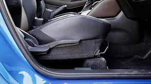 Toyota Urban Cruiser Hyryder Seat Adjustment Manual for Driver