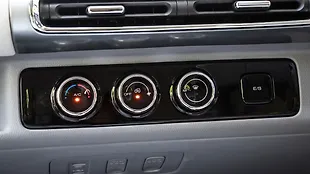 MG Comet EV AC Controls